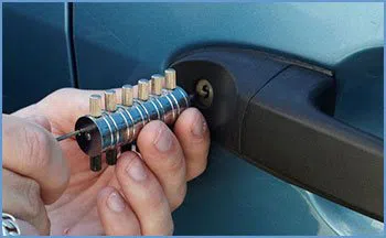 Newton Highlands Locksmith Newton Highlands, MA 617-826-6184 - 14a-auto-locksmith